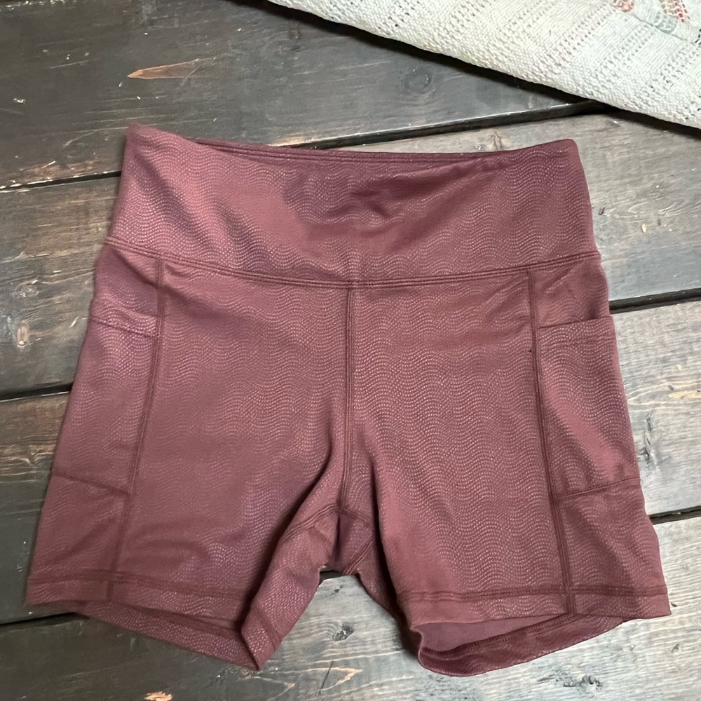 ZYIA Fig Pocket Hustle Shorts